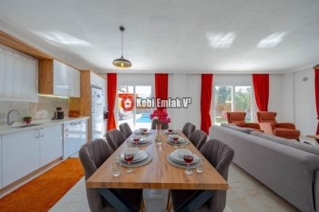 Özel Havuzlu Lüks Villa